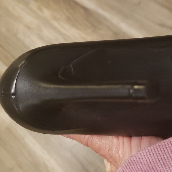 NINE WEST BLACK LEATHER POINTED TOE HEELS WITH SILVER CHAIN DETAIL SIZE 6.5  NEW - Picture 11 of 14